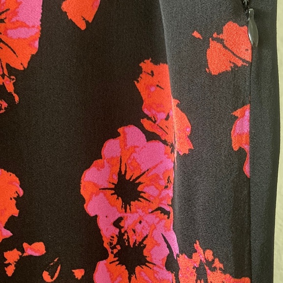 Floral Black and Pink Women's Pants - Picture 4 of 4